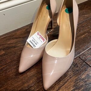 Nine West nude beige heels